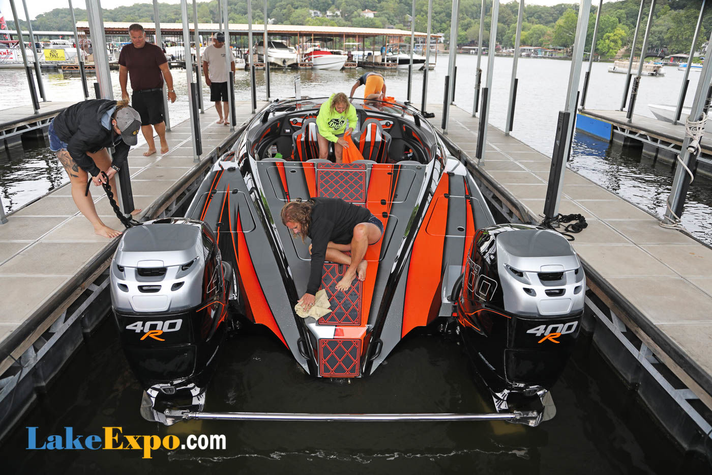 Shootout Boats In The Pits-82.jpg
